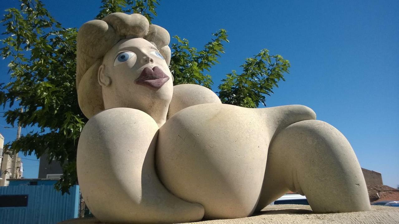 Le 8 A Sete Villa Bagian luar foto